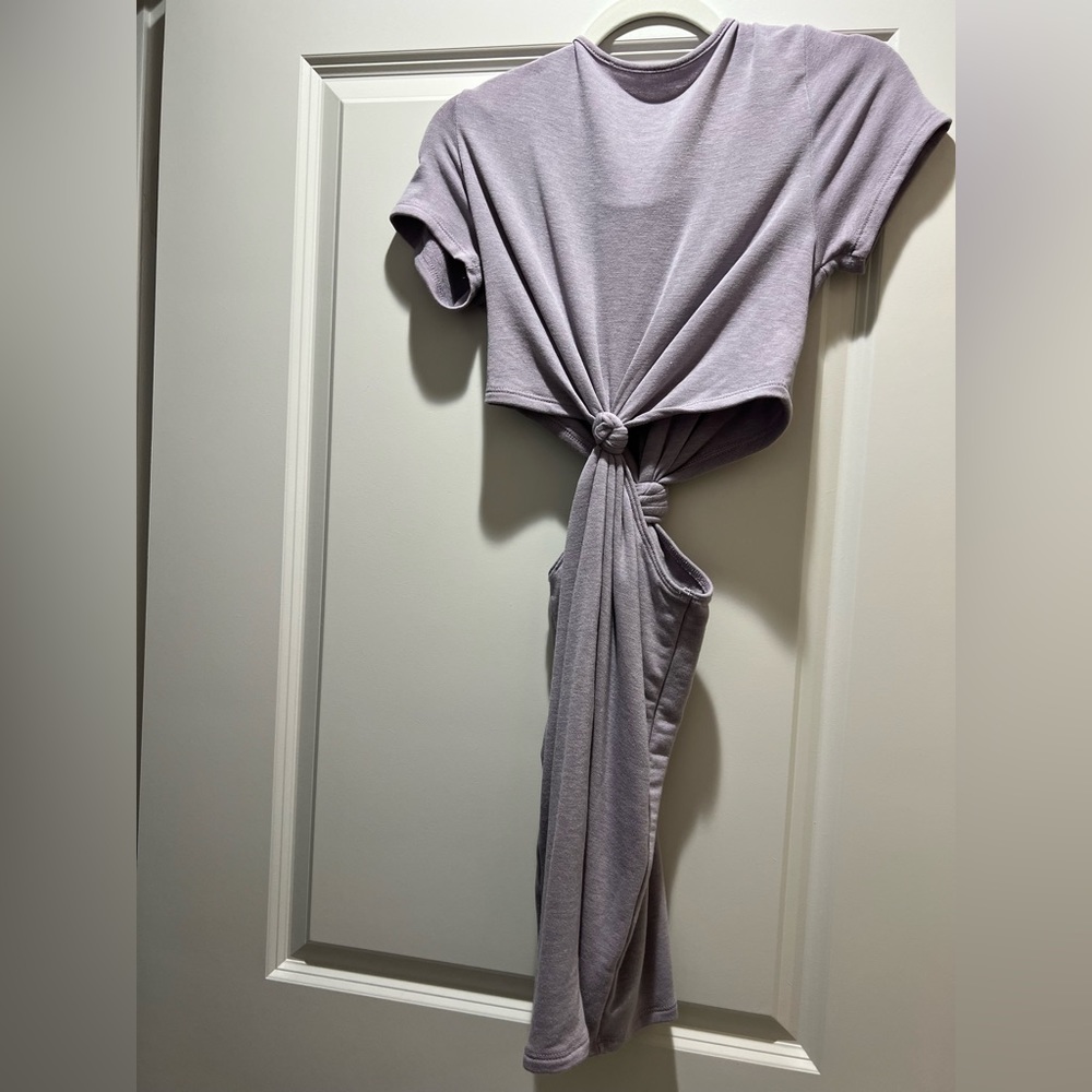 Small. Twist T-shirt dress